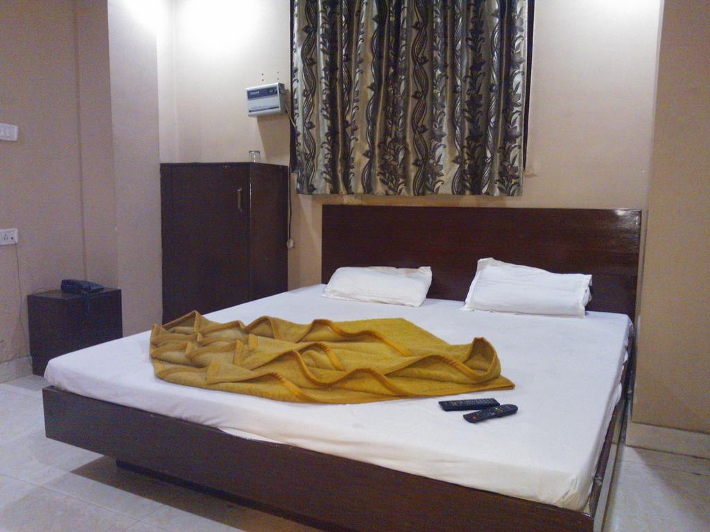 Hotel Hridey Inn Νέο Δελχί Εξωτερικό φωτογραφία