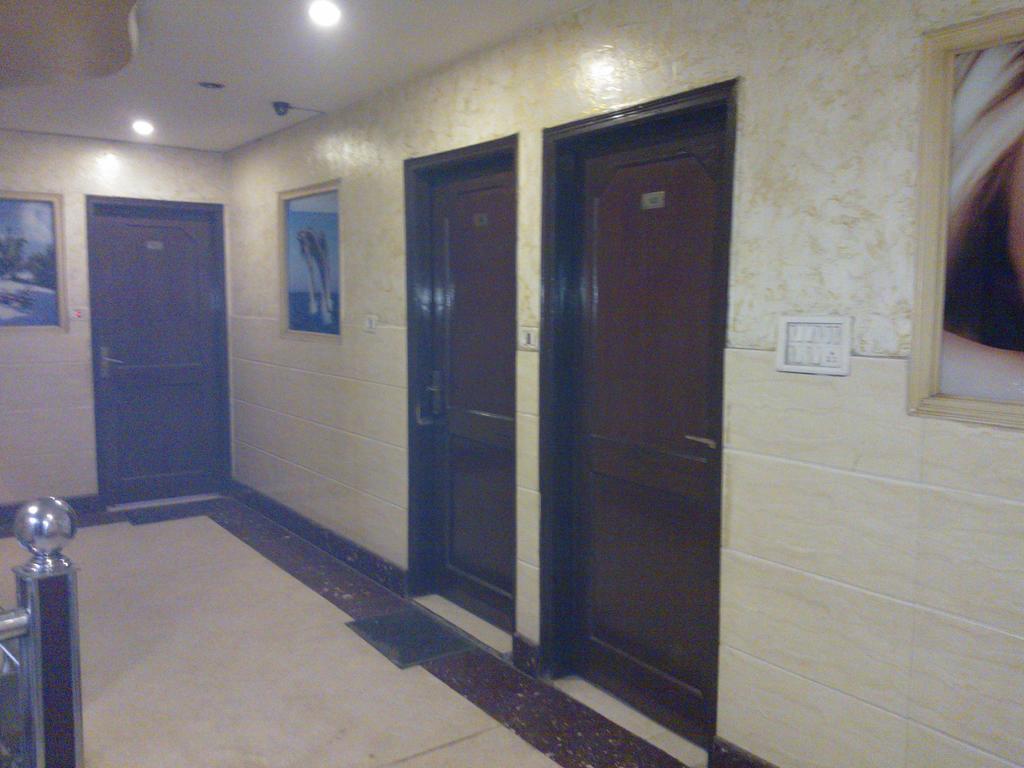 Hotel Hridey Inn Νέο Δελχί Εξωτερικό φωτογραφία