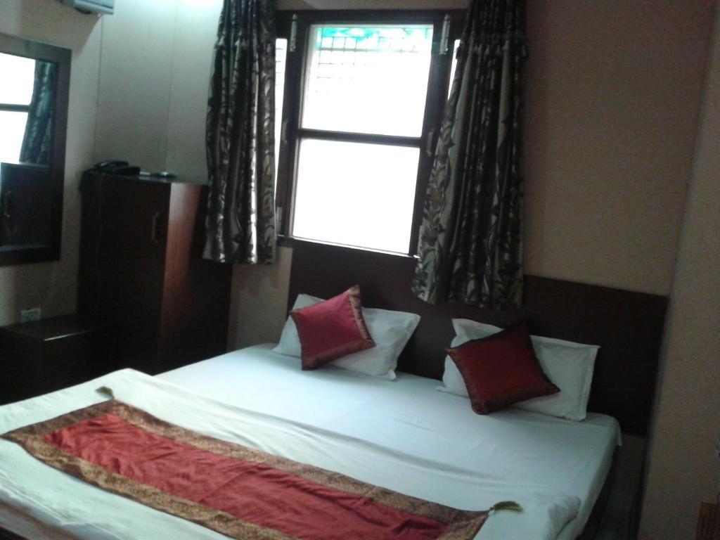 Hotel Hridey Inn Νέο Δελχί Δωμάτιο φωτογραφία