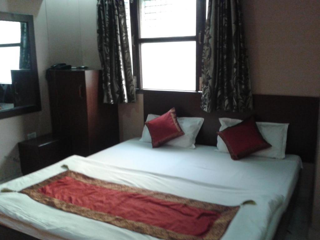 Hotel Hridey Inn Νέο Δελχί Δωμάτιο φωτογραφία